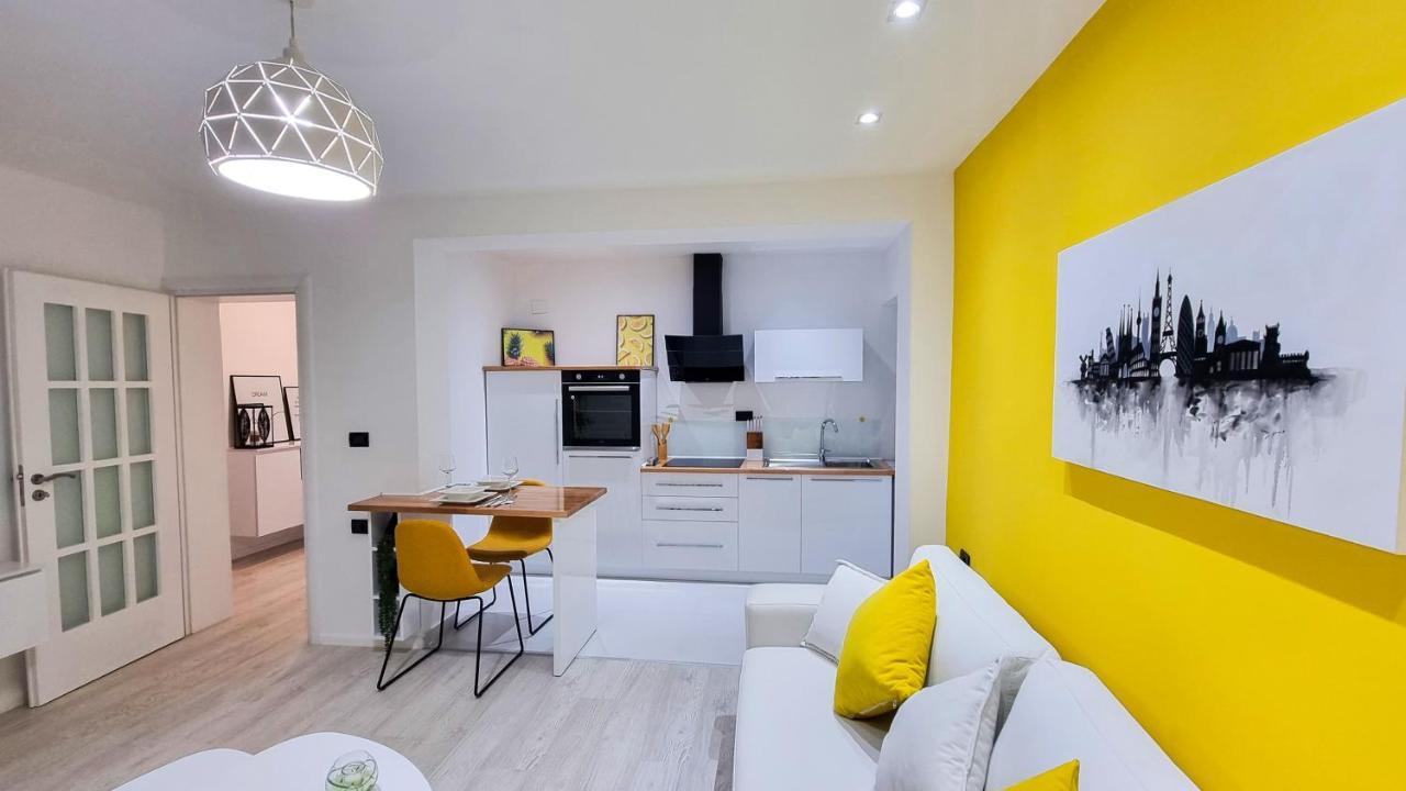 'The Yellow' Condo Berat Extérieur photo